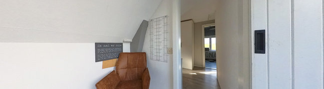 Bekijk 360° foto van Slaapkamer 3 van Zuideinde 22