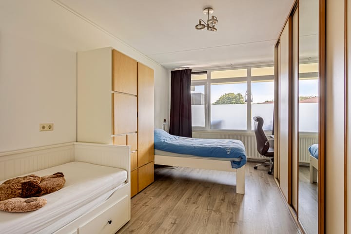 Foto 19 van Groot hoefbladlaan 66