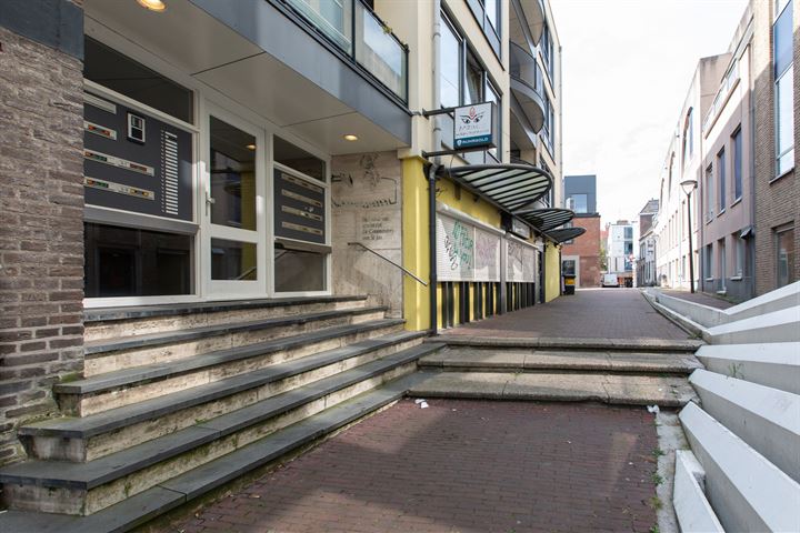 View photo 7 of Janslangstraat 14-21