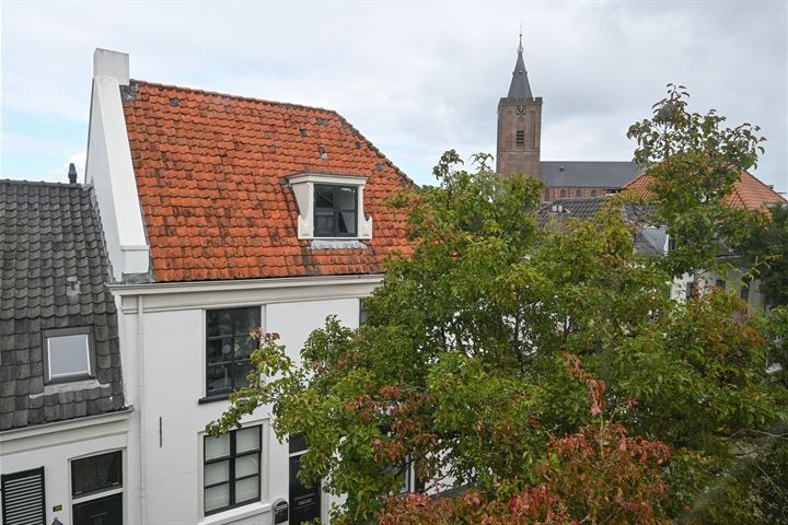 Bekijk foto 30 van Turfpoortstraat 39