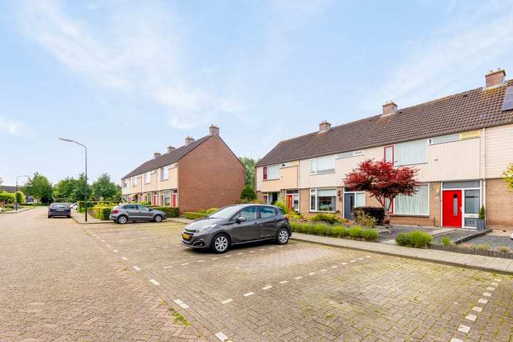 Foto 2 van Dokter van Vuurestraat 20