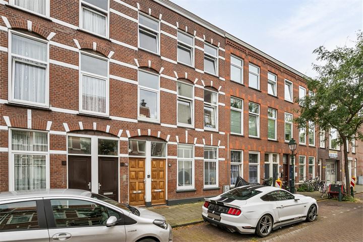 View photo 2 of Cartesiusstraat 192