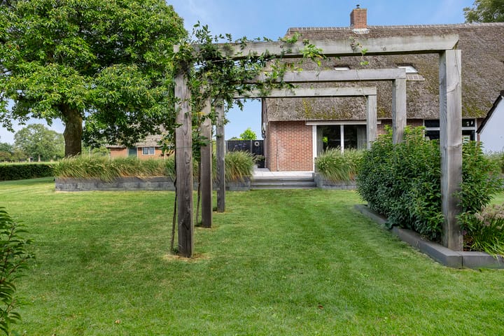 Foto 44 van Oosterhesselerweg 16