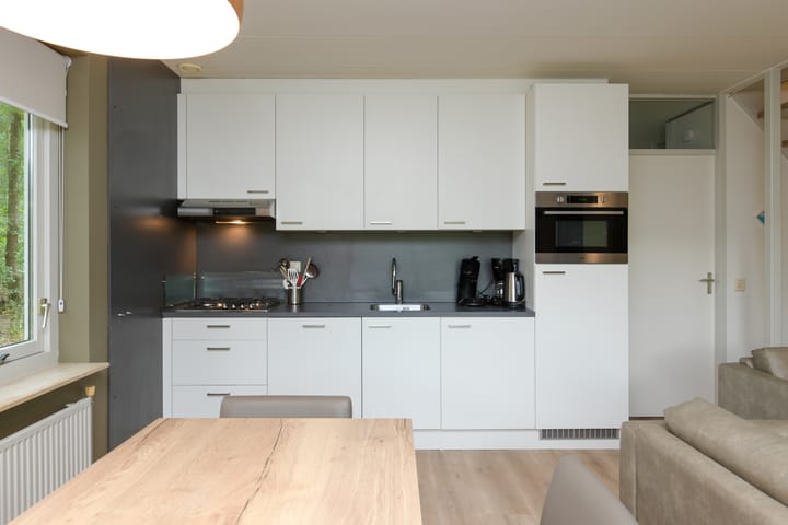 Photo 9 of De Rug 3-229