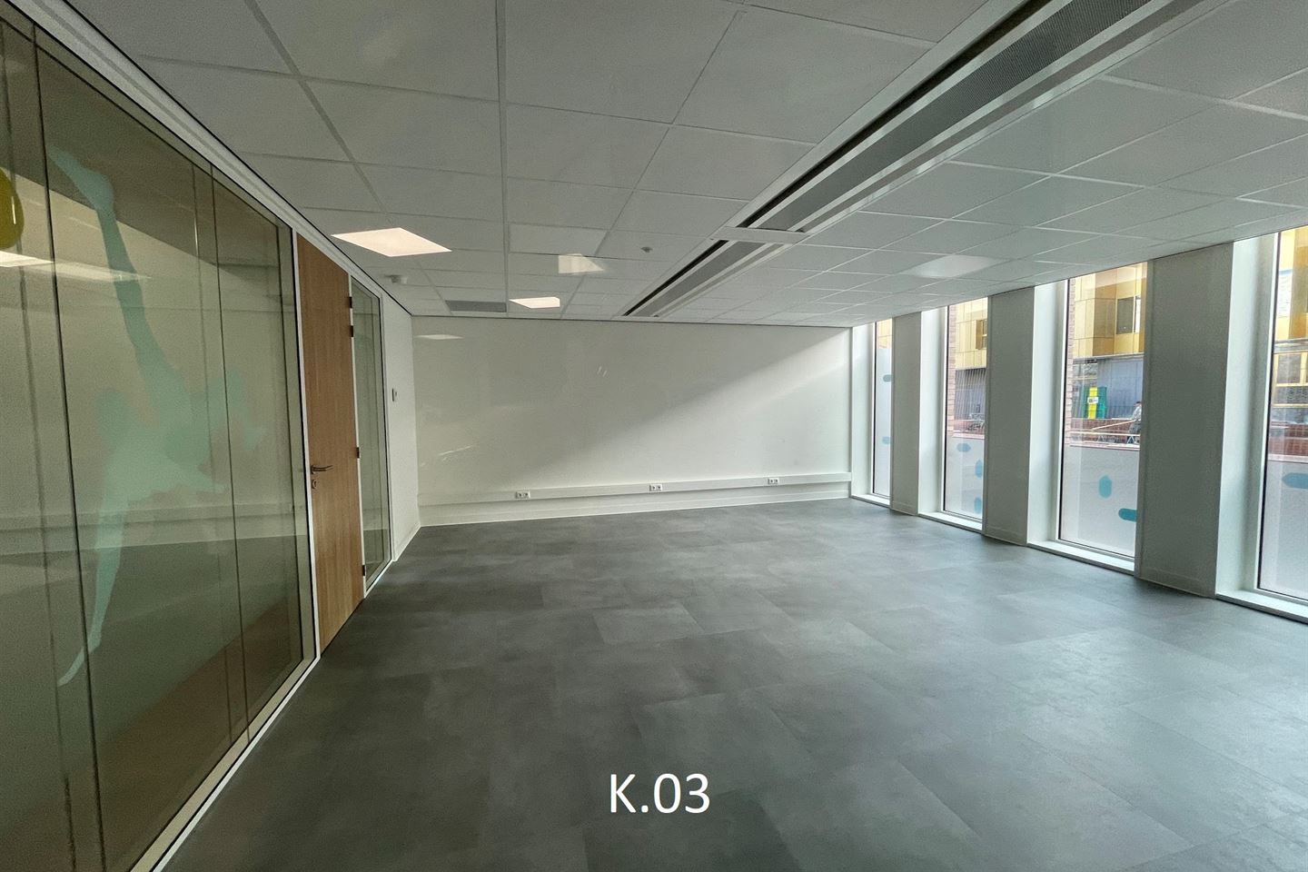 View photo 4 of Eef Kamerbeekstraat 503