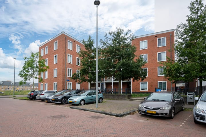 Foto 1 van Hongarijehof 54