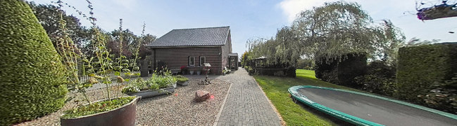 Bekijk 360° foto van Tuin van Wevertweg 5