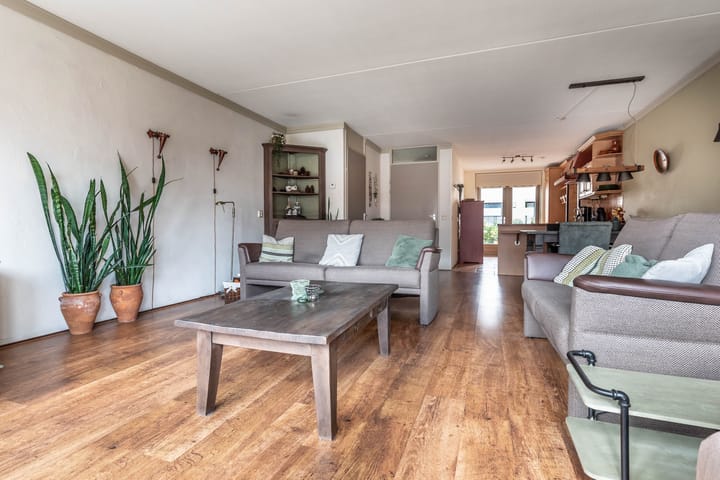 Foto 7 van Tramstraat 100