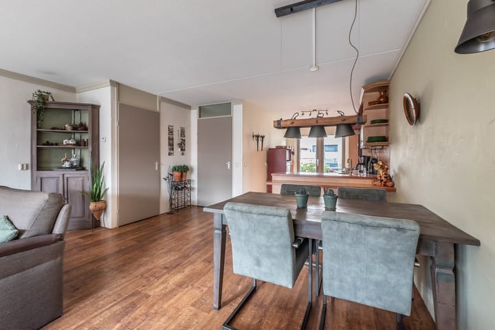 Foto 9 van Tramstraat 100