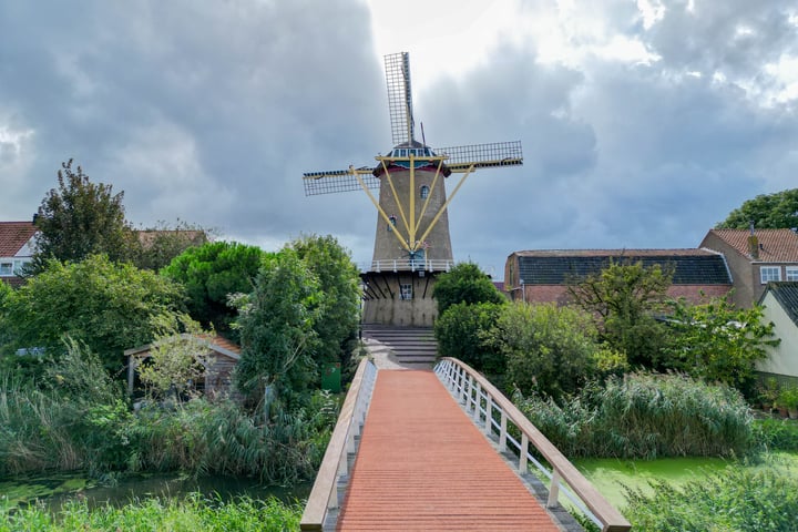 Bekijk foto 40 van Willem Bilderdijkstraat 25