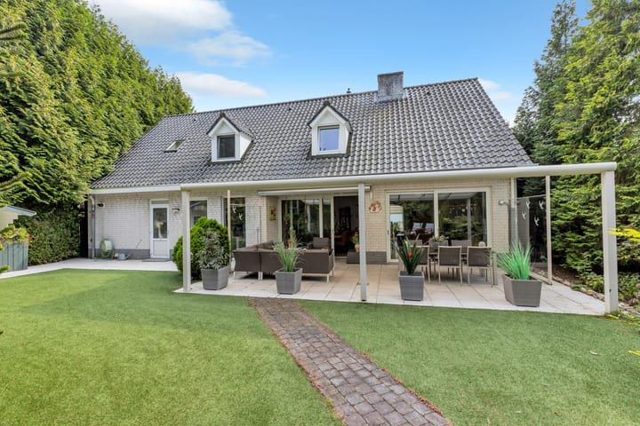 Foto 54 van Marie Curielaan 13