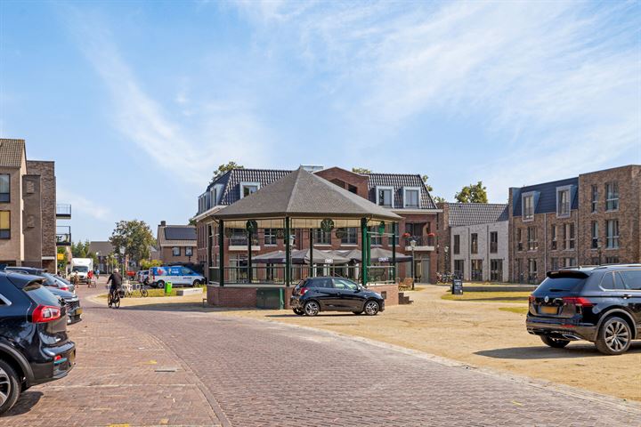 View photo 33 of Dorpstraat 5-R