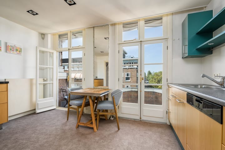 Foto 16 van Minervaplein 8-4