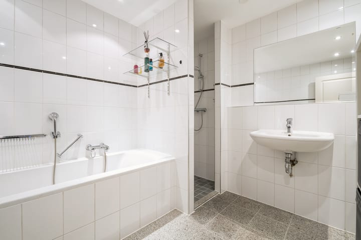 Foto 27 van Minervaplein 8-4