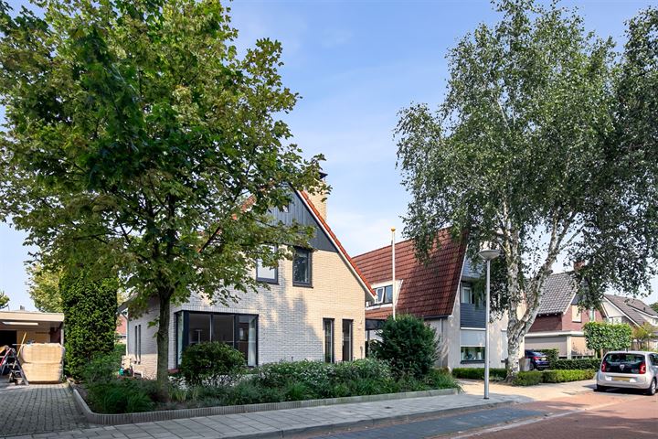 Bekijk foto 48 van Werfstraat 11