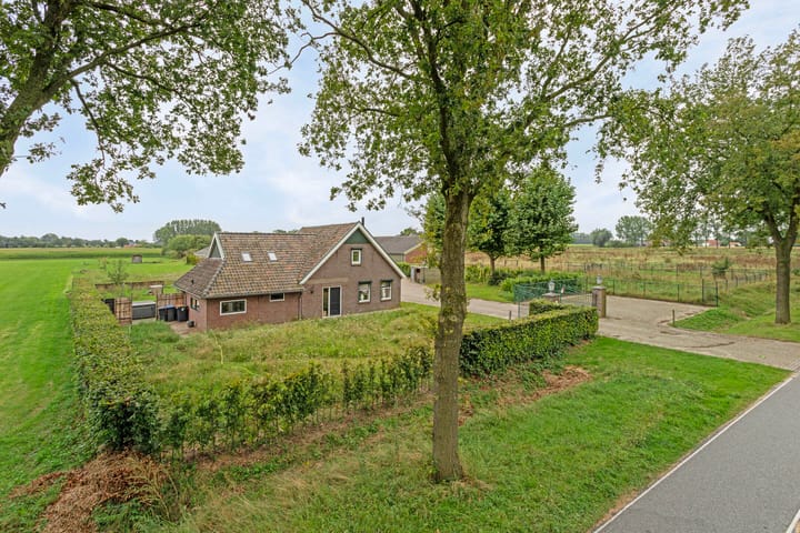 Photo 6 of Zeddamseweg 10