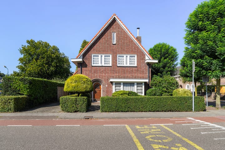 Foto 2 van Terburghtweg 1