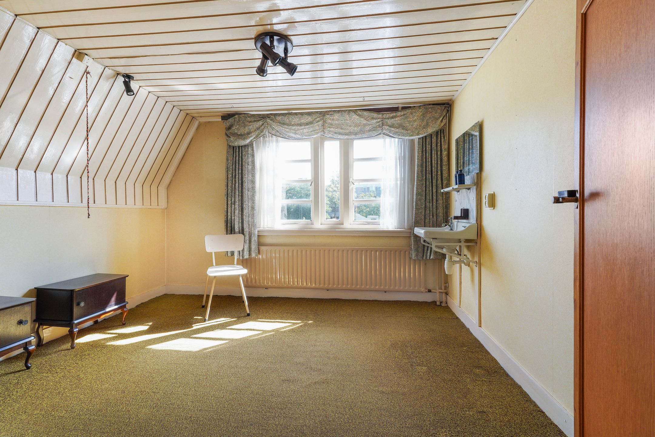 Foto 33 van Terburghtweg 1