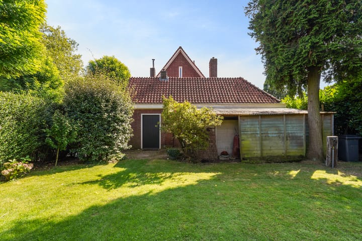 Foto 44 van Terburghtweg 1