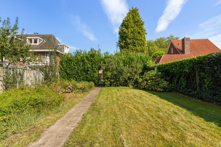 Foto 48 van Terburghtweg 1