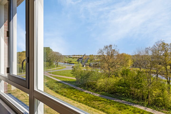 Photo 4 of Dongeradyk 13-4