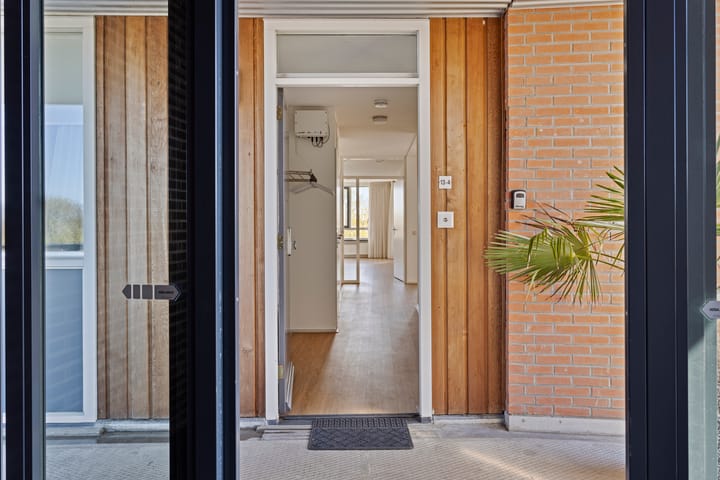 Photo 10 of Dongeradyk 13-4