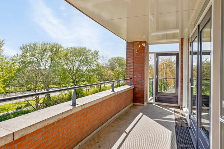 Photo 18 of Dongeradyk 13-4