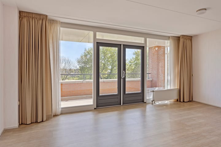 Photo 21 of Dongeradyk 13-4