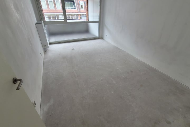 View photo 10 of Eosstraat 494