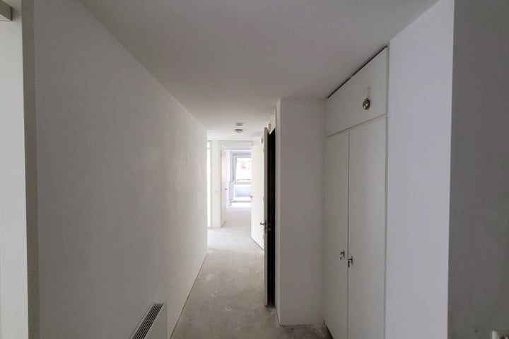 View photo 3 of Eosstraat 494