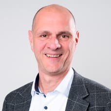 Marcel van den  Bergh  - NVM Register Makelaar (Directeur)
