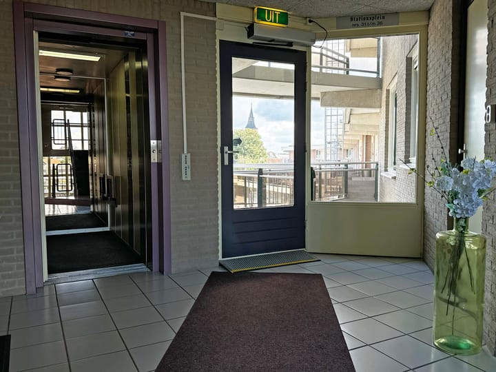 Foto 6 van Stationsplein 32