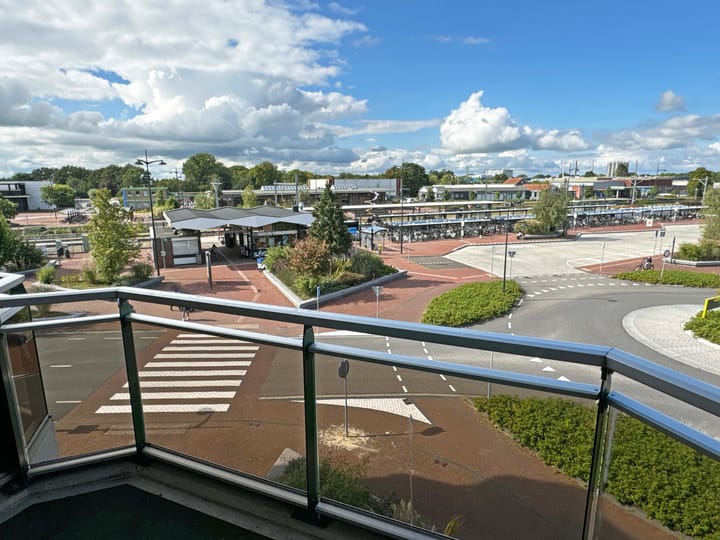 Foto 12 van Stationsplein 32