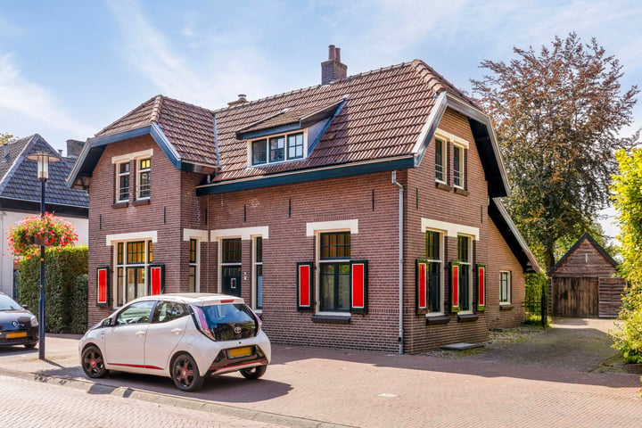 Bekijk foto 38 van Dorpsstraat 12