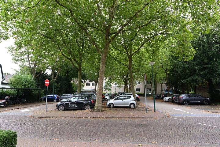 View photo 17 of Oranjestraat 8-0001