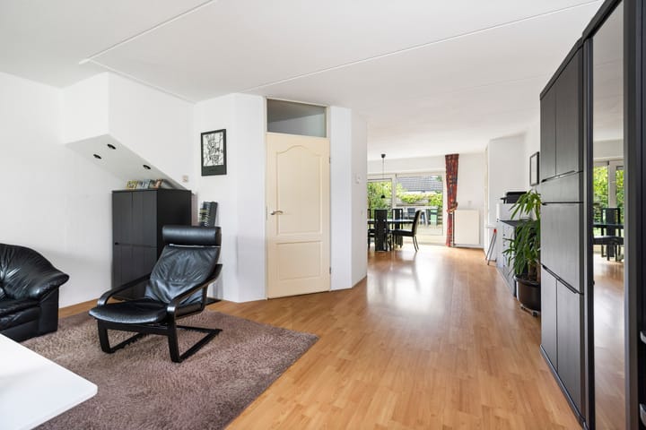 Foto 9 van Burg. Crommelinlaan 4