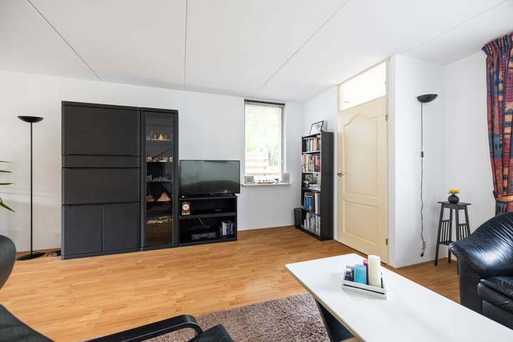 Foto 7 van Burg. Crommelinlaan 4