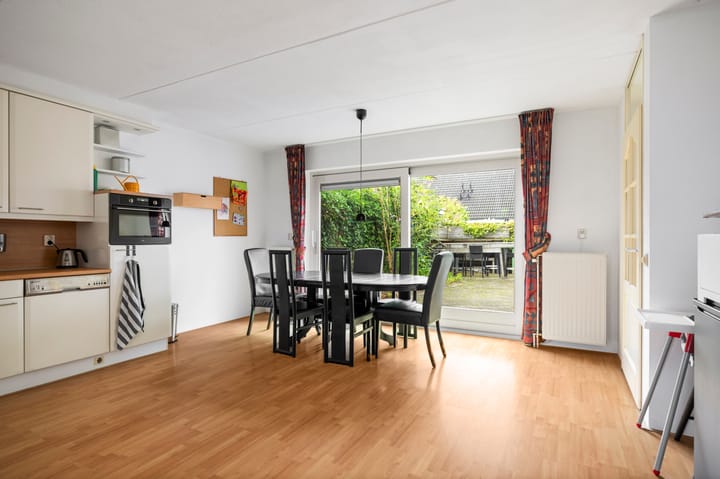 Foto 5 van Burg. Crommelinlaan 4