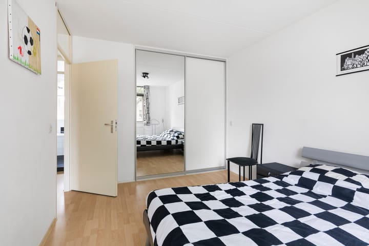 Foto 22 van Burg. Crommelinlaan 4