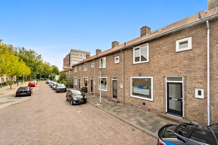 Bekijk foto 2 van Hendrik Casimirstraat 12