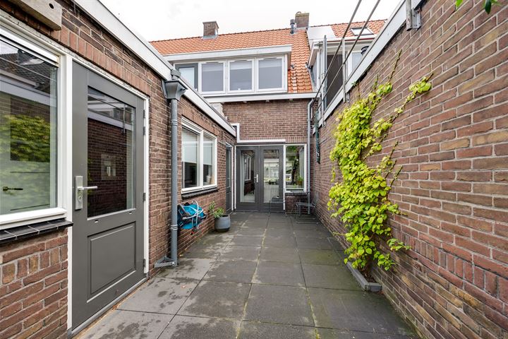 View photo 35 of P. Rijsdijkstraat 25