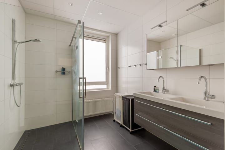 Foto 20 van Raadhuisstraat 4