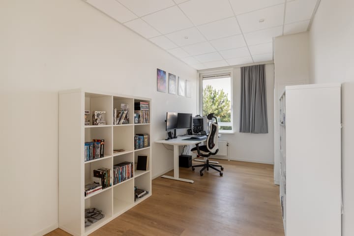 Foto 25 van Raadhuisstraat 4