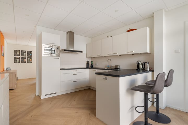 Foto 16 van Raadhuisstraat 4