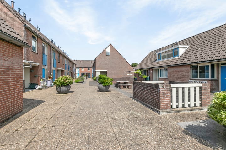 Foto 3 van Winschoterdiep 9