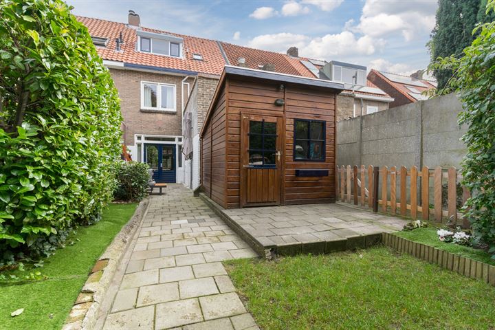 View photo 30 of Hoefkestraat 64