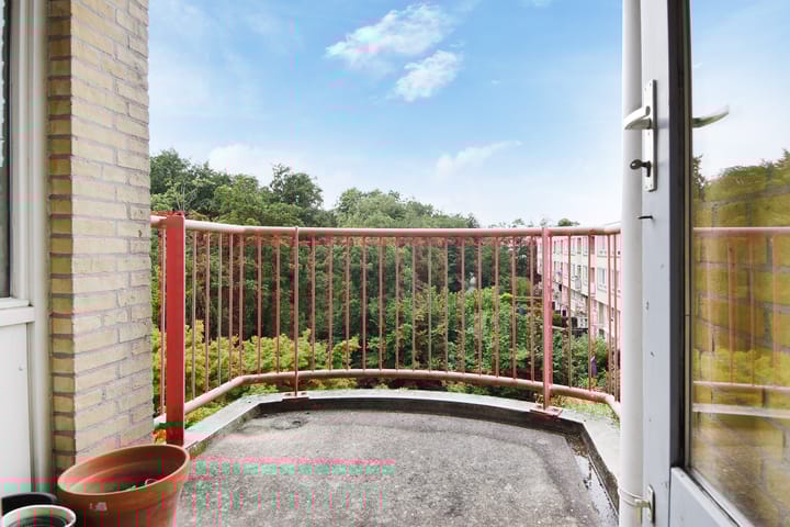 Photo 14 of Margarethaland 409