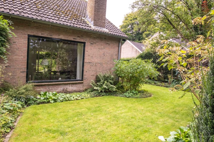 Foto 34 van Hulstlaan 4
