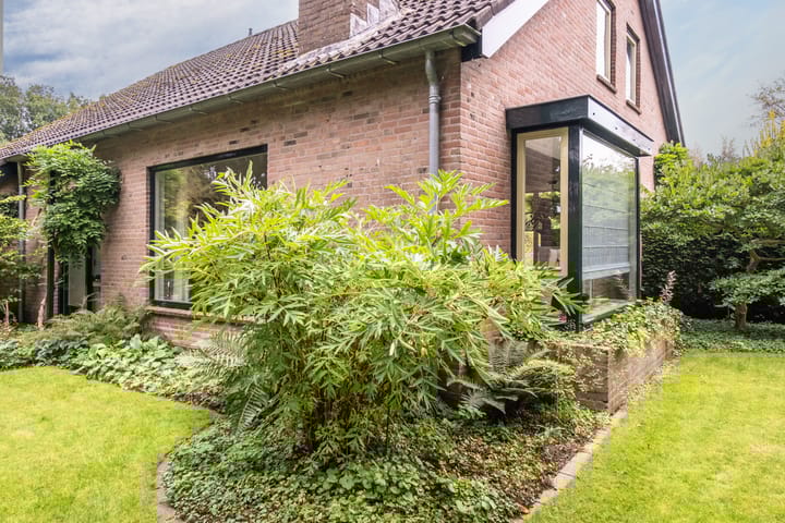 Foto 36 van Hulstlaan 4