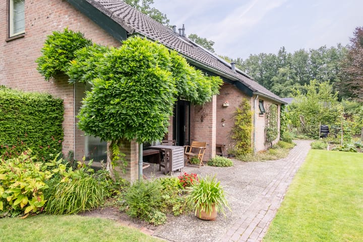 Foto 40 van Hulstlaan 4
